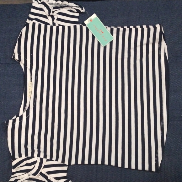 Copper Key Other - Copper Key striped shirt crop w/ ruffle sleeve